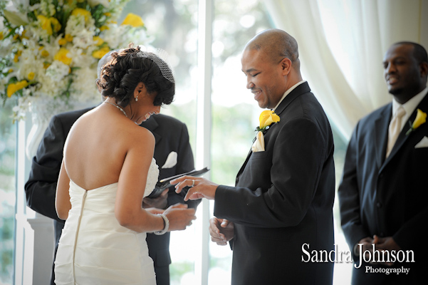 Best Lake Mary Events Center Wedding photographer - Sandra Johnson (SJFoto.com)